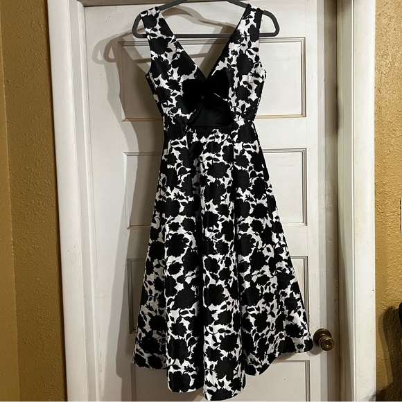 New Kate Spade Floral Soirée Dress- Black and White - Size OO - Picture 2 of 14